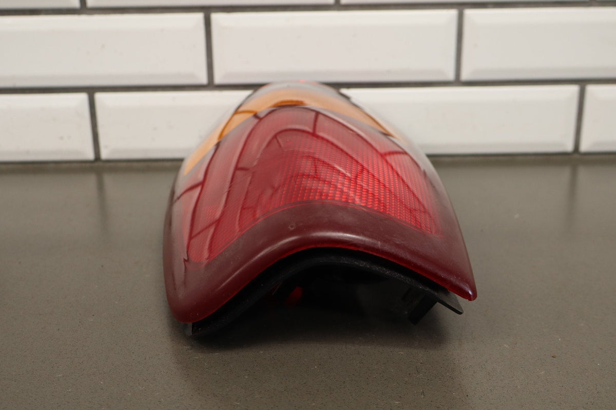99-02 Chevrolet Silverado Right Tail Light OEM