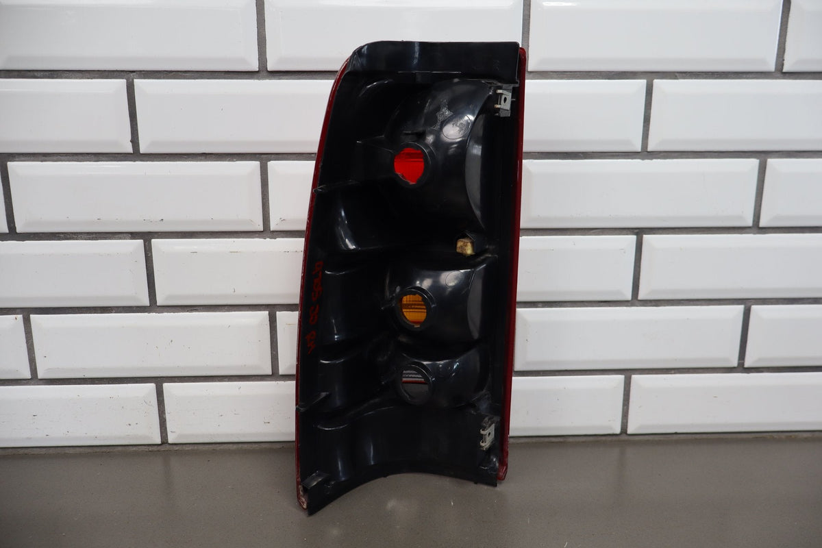 99-02 Chevrolet Silverado Right Tail Light OEM