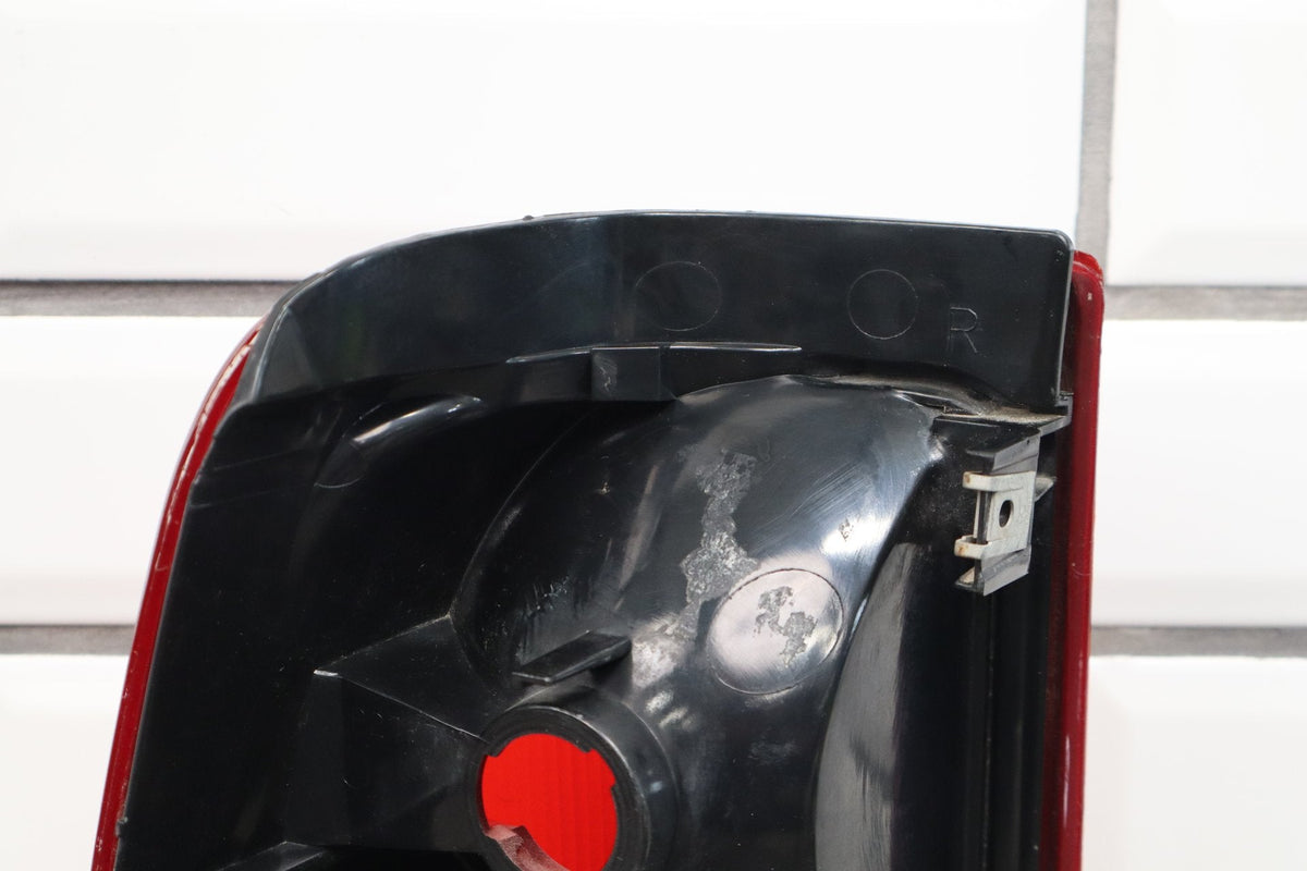 99-02 Chevrolet Silverado Right Tail Light OEM