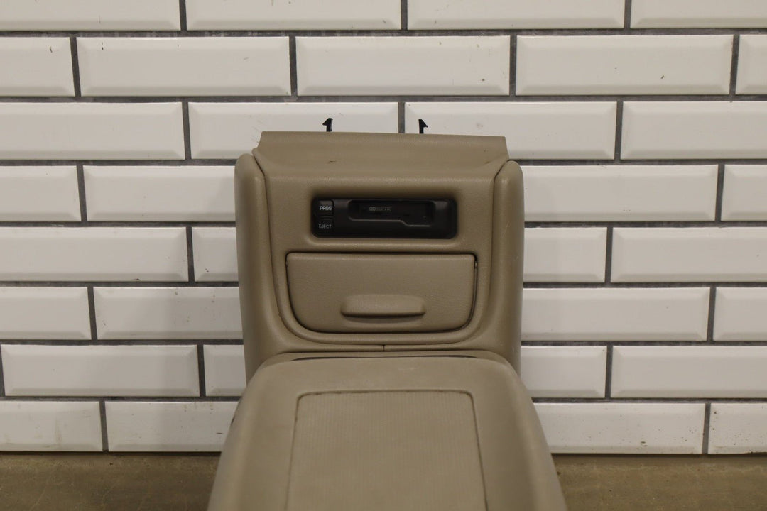 99 - 02 Chevrolet Silverado Sierra GMT800 Centre Console Neutral 522