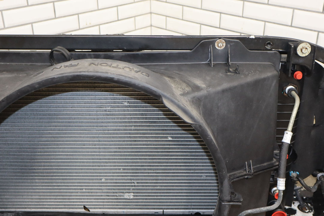 99 - 02 Chevy GMC GMT800 Escalade Radiator Core Support Loaded with Cooling
