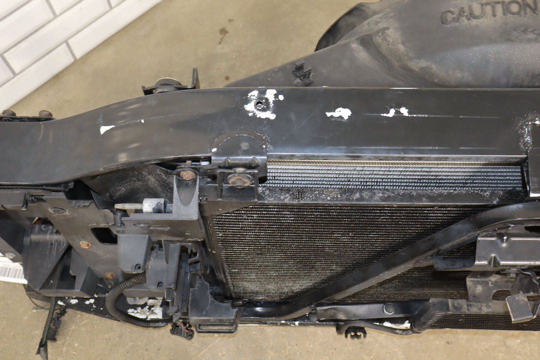 99 - 02 Chevy GMC GMT800 Escalade Radiator Core Support Loaded with Cooling