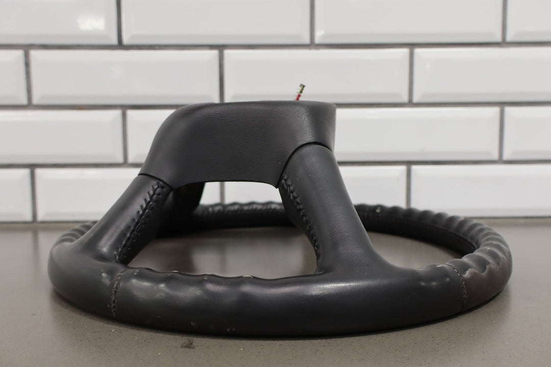 99 - 02 Chevy GMC GMT800 Leather Steering Wheel Assembly OEM