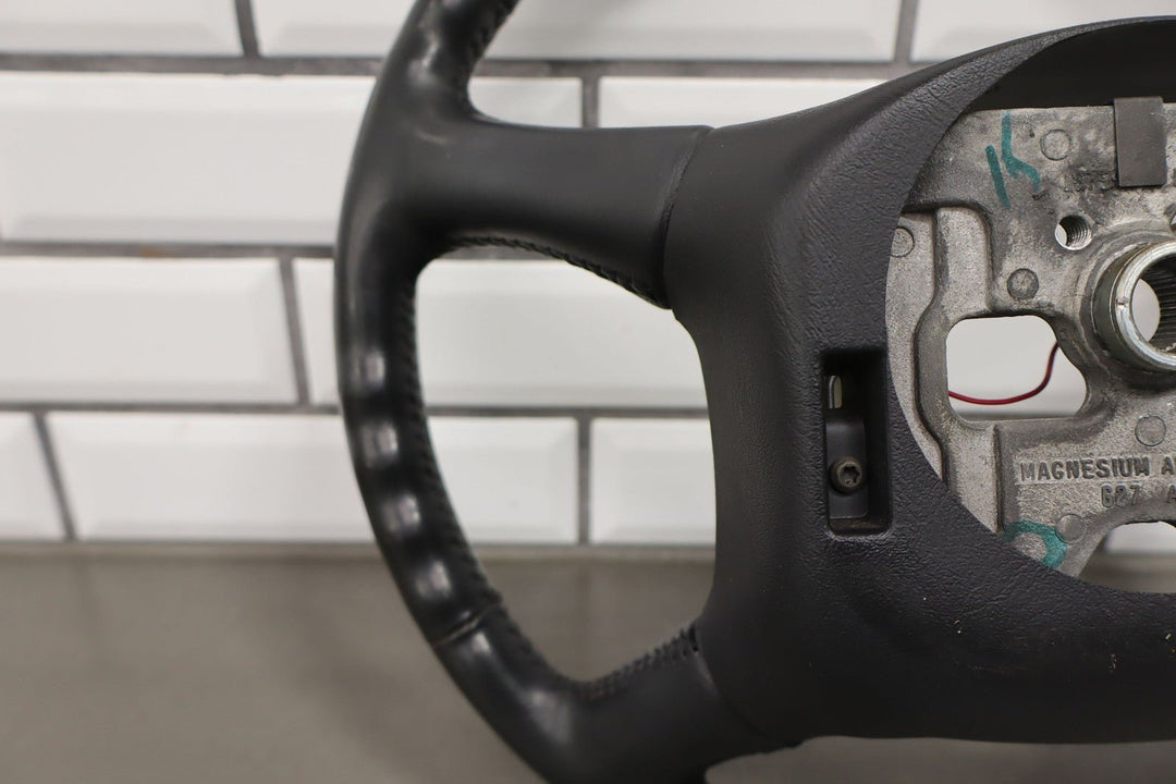 99 - 02 Chevy GMC GMT800 Leather Steering Wheel Assembly OEM