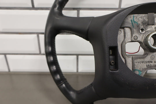99 - 02 Chevy GMC GMT800 Leather Steering Wheel Assembly OEM