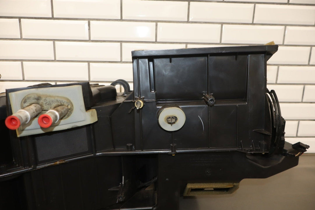 99 - 02 Chevy GMC GMT800 OEM Heater Housing with Evaporator / Heater Core / Doors