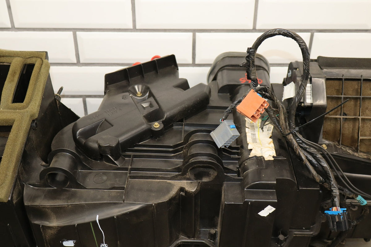 99-02 Chevy GMC GMT800 OEM Heater Housing with Evaporator/ Heater Core/ Doors