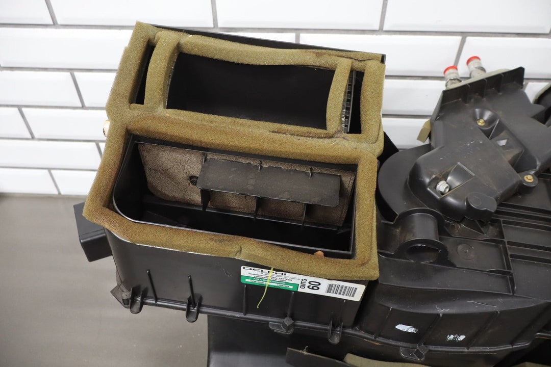 99 - 02 Chevy GMC GMT800 OEM Heater Housing with Evaporator / Heater Core / Doors