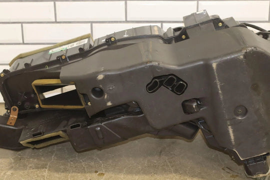 99 - 02 Chevy GMC Truck SUV GMT800 Heater Housing Good Actuators / Doors OEM