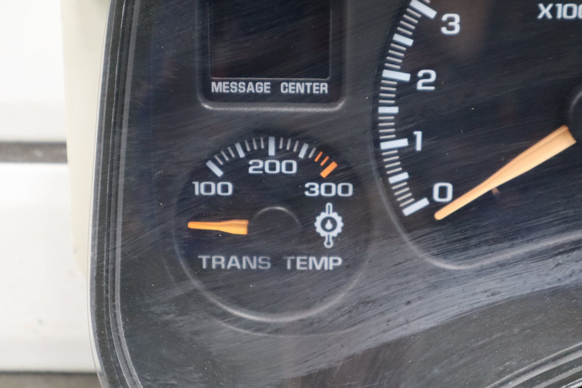 99-02 Chevy HD Truck 2500 3500 Gauge Cluster Speedometer w/ Trans Temp 15059383