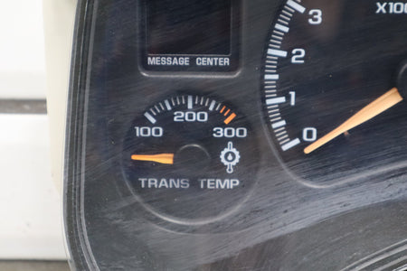 99-02 Chevy HD Truck 2500 3500 Gauge Cluster Speedometer w/ Trans Temp 15059383