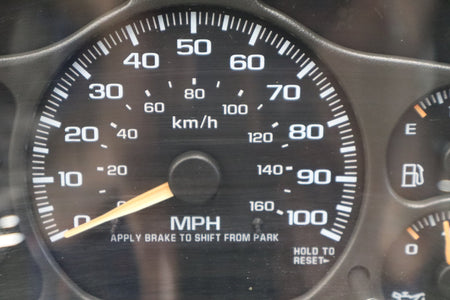 99-02 Chevy HD Truck 2500 3500 Gauge Cluster Speedometer w/ Trans Temp 15059383
