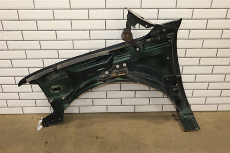99-02 Chevy Silverado 99-06 Suburban Tahoe Right RH Fender Forest Green 47