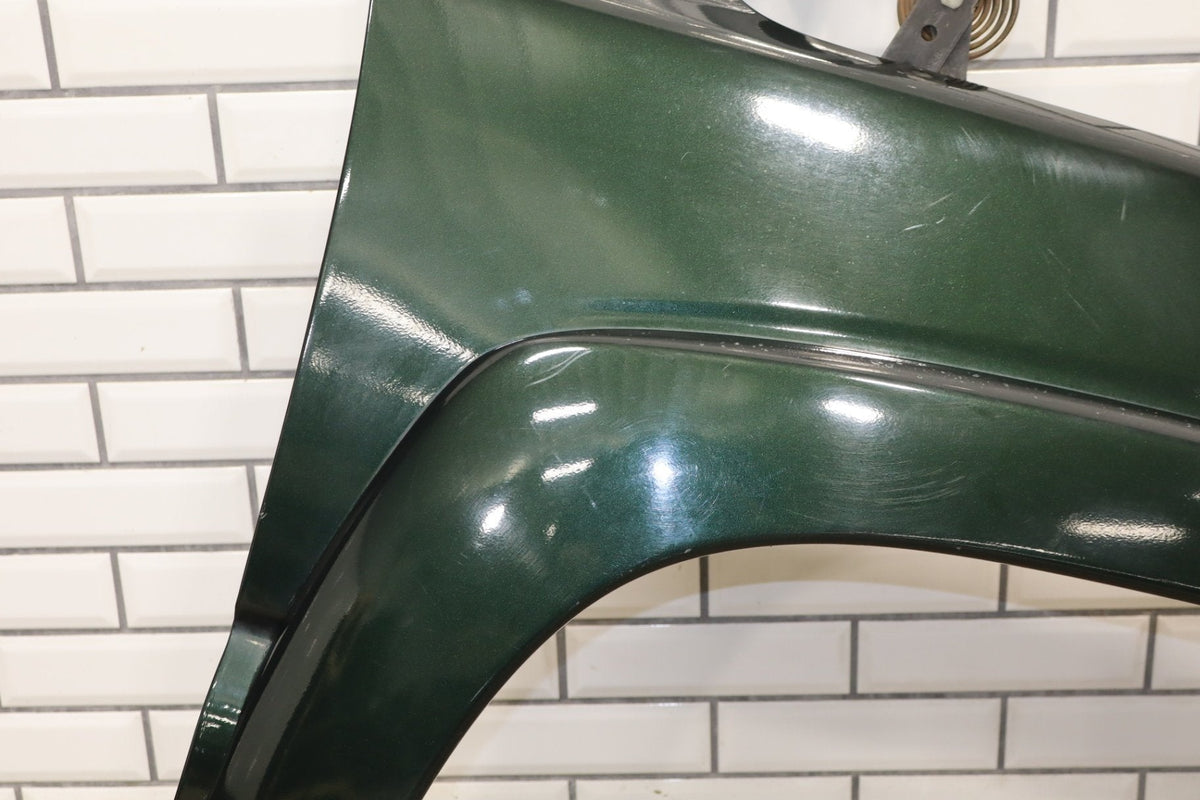 99-02 Chevy Silverado 99-06 Suburban Tahoe Right RH Fender Forest Green 47