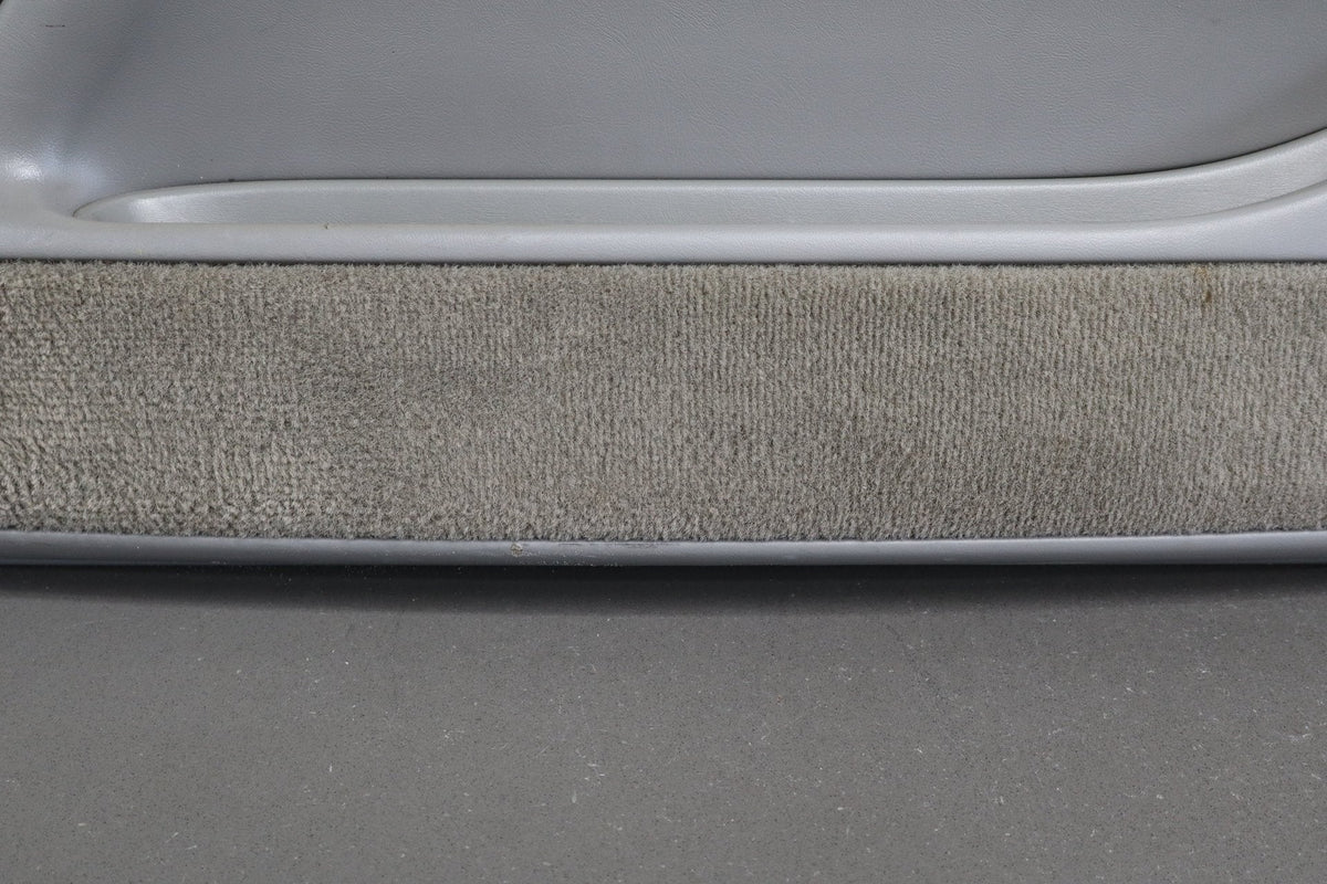 99-02 Chevy Silverado Right Front Door Panel Medium Gray 922