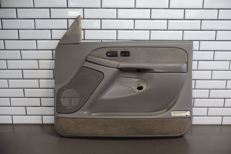 99-02 Chevy Silverado Right Front Door Panel Medium Gray 922