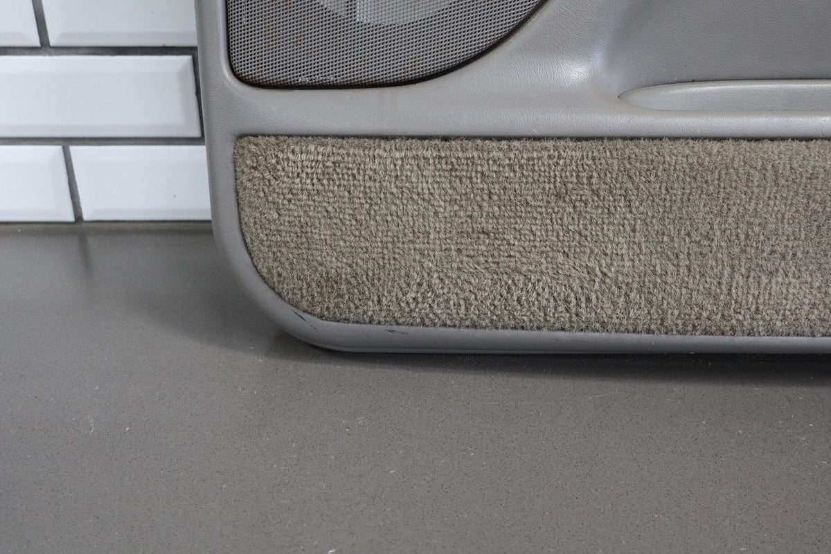 99-02 Chevy Silverado Right Front Door Panel Medium Gray 922