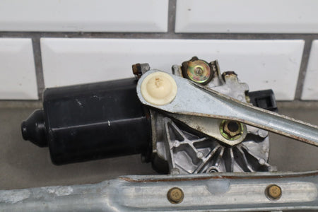 99-02 Chevy Silverado Sierra Front Wiper Motor 12494772