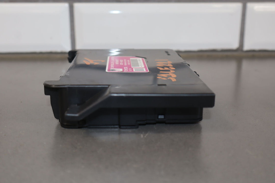 99 - 02 Lexus LX470 Instrument Panel CLuster Junction Control Module OEM