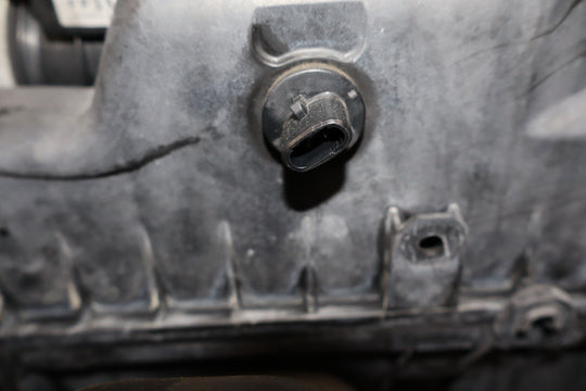 99 - 02 Mazda Miata NB 1.8L OEM Air Box Cleaner W/ Intake Tube/Lid/MAF