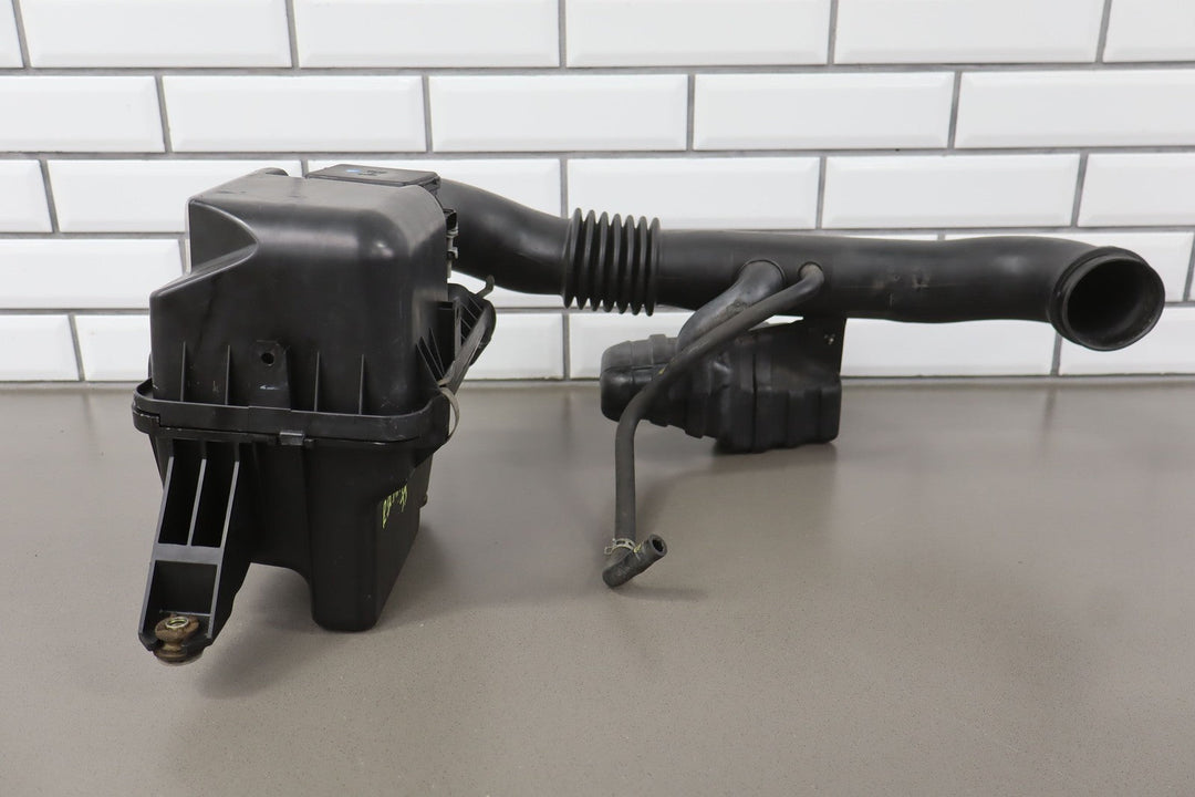 99 - 02 Mazda Miata NB 1.8L OEM Air Box Cleaner W/ Intake Tube/Snorkel/Lid/MAF