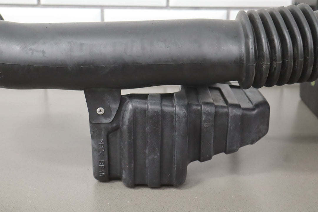 99 - 02 Mazda Miata NB 1.8L OEM Air Box Cleaner W/ Intake Tube/Snorkel/Lid/MAF