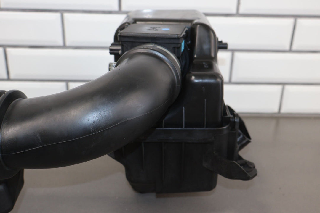 99 - 02 Mazda Miata NB 1.8L OEM Air Box Cleaner W/ Intake Tube/Snorkel/Lid/MAF