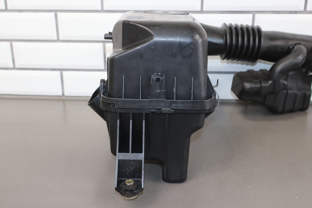 99 - 02 Mazda Miata NB 1.8L OEM Air Box Cleaner W/ Intake Tube/Snorkel/Lid/MAF