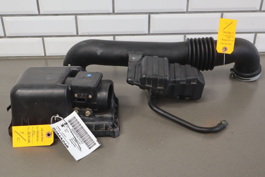 99 - 02 Mazda Miata NB 1.8L OEM Air Box Cleaner W/Intake Tube/Lid/MAF *No Base*