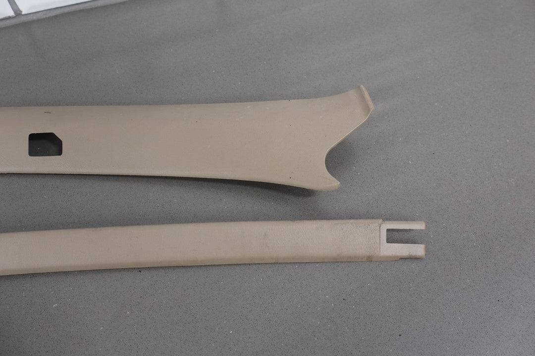 99 - 02 Toyota 4Runner Pair of LH&RH Interior A Pillar Trims *See Photos*