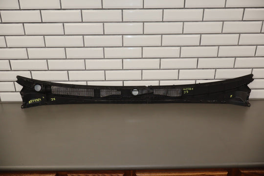 99 - 02 Toyota Land Cruiser 2 Pc OEM Center Cowl Vent Panel