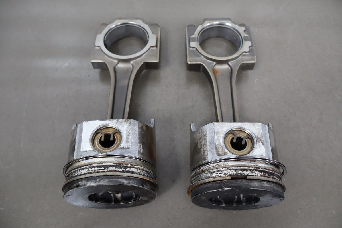 99-03 Ford F250 F350 7.3 Powerstroke Pistons Connecting Rods Set of 8 OEM