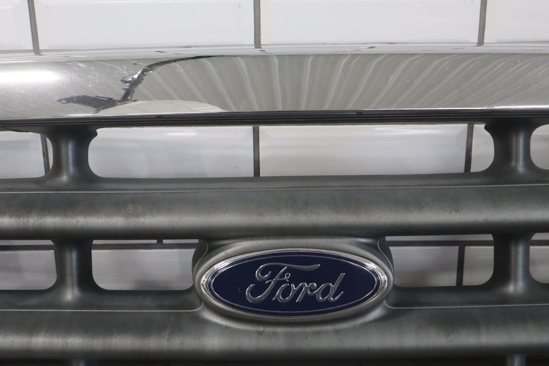 99 - 04 Ford F - 250 OEM Chrome Front Bumper Weathered See Photos