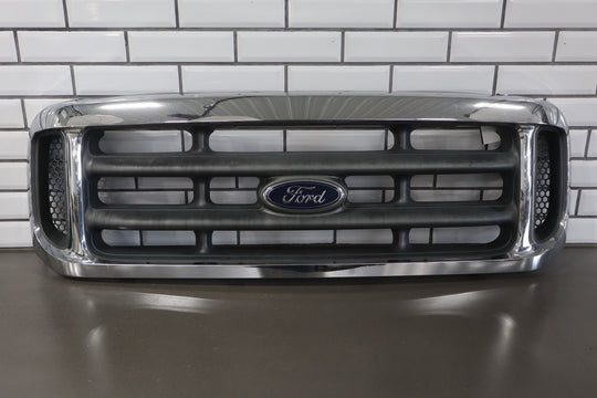 99 - 04 Ford F - 250 OEM Chrome Front Bumper Weathered See Photos