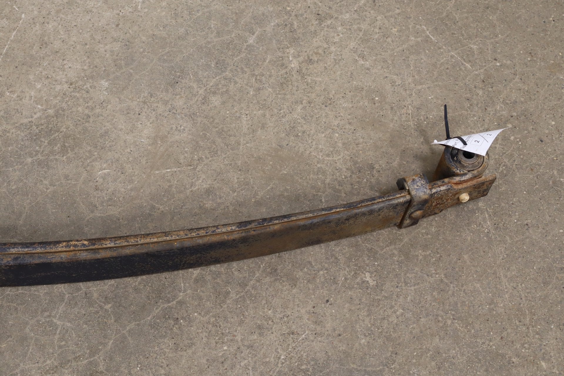 99-04 Ford F250 F350 4WD Front Leaf Spring Pair OEM Southern
