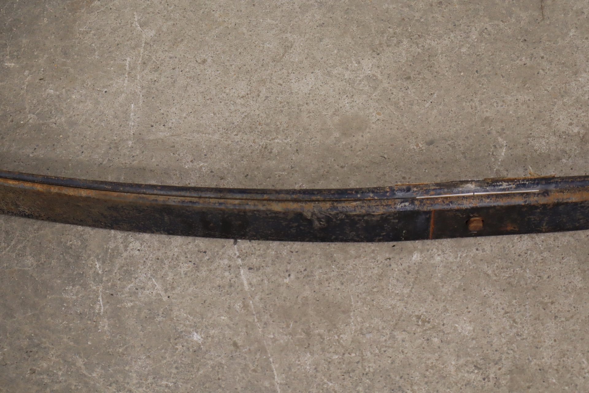 99-04 Ford F250 F350 4WD Front Leaf Spring Pair OEM Southern
