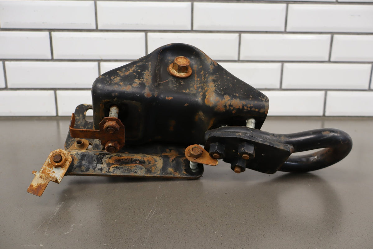 99-04 Ford F250 F350 Front Leaf Spring Hangers Brackets Impact Bar OEM