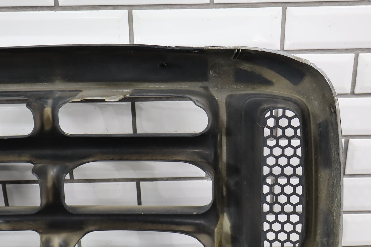 99-04 Ford F250 F350 Super Duty Chrome Grille 1C3Z8200BAA OEM