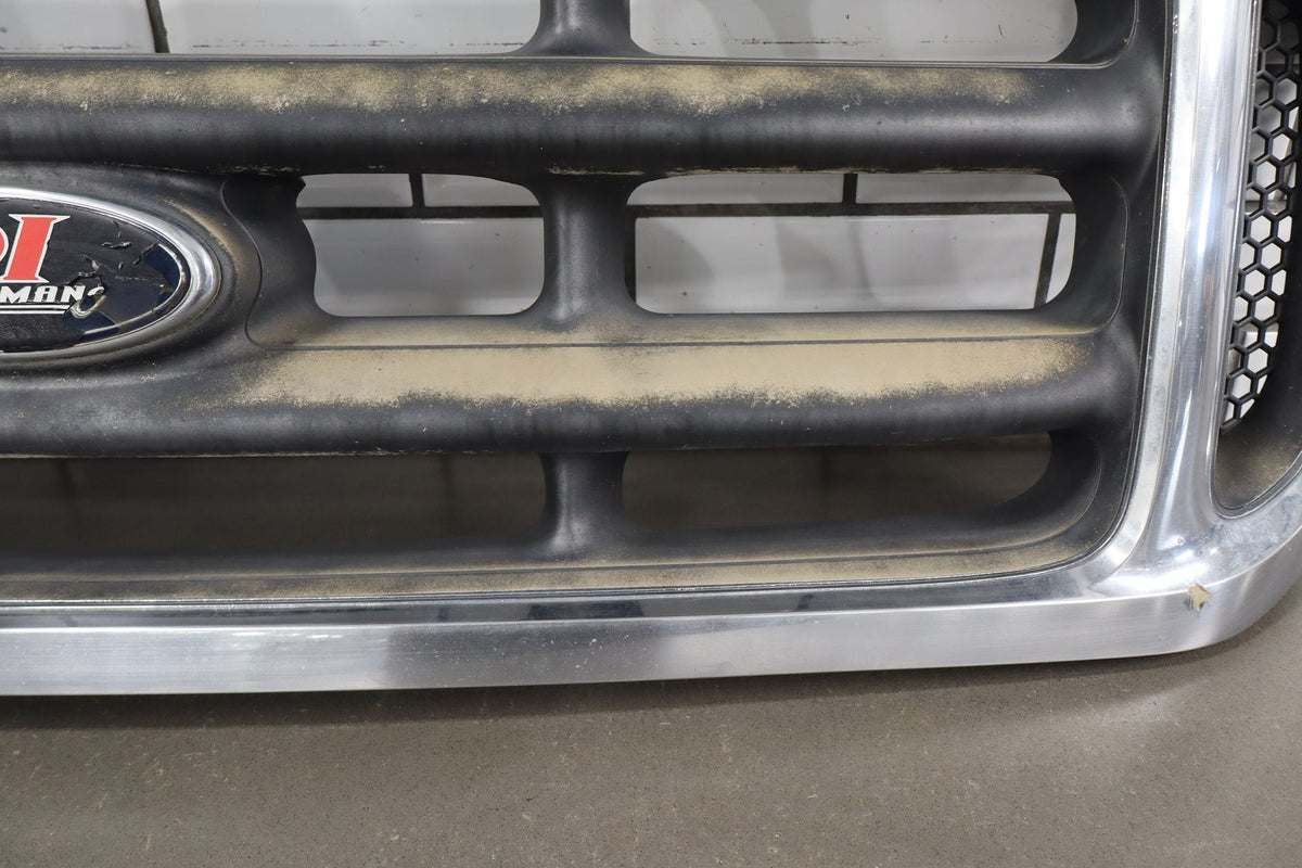 99-04 Ford F250 F350 Super Duty Chrome Grille 1C3Z8200BAA OEM