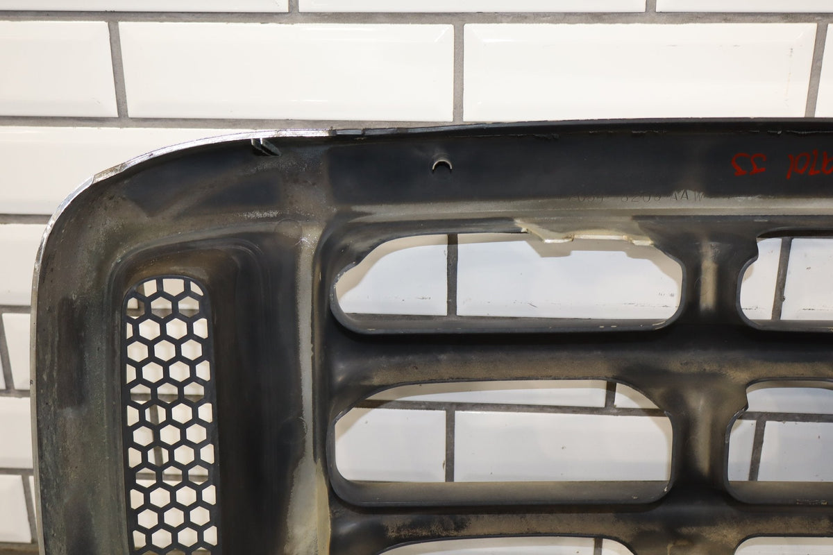 99-04 Ford F250 F350 Super Duty Chrome Grille 1C3Z8200BAA OEM