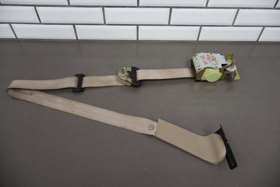 99-04 Ford F250 F350 Super Duty Crew Cab LH Rear Seat Belt Retractor OEM