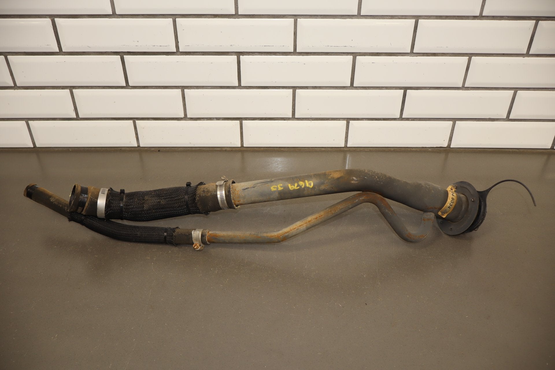 99-04 Ford F250 F350 Super Duty Diesel Fuel Filler Neck OEM