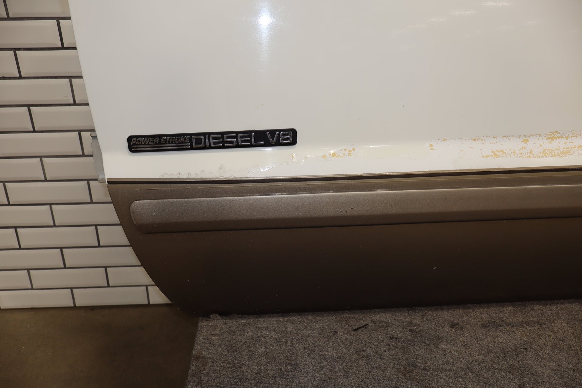 99-04 Ford F250 F350 Super Duty LH Front Door OEM