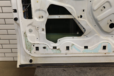 99-04 Ford F250 F350 Super Duty LH Front Door OEM