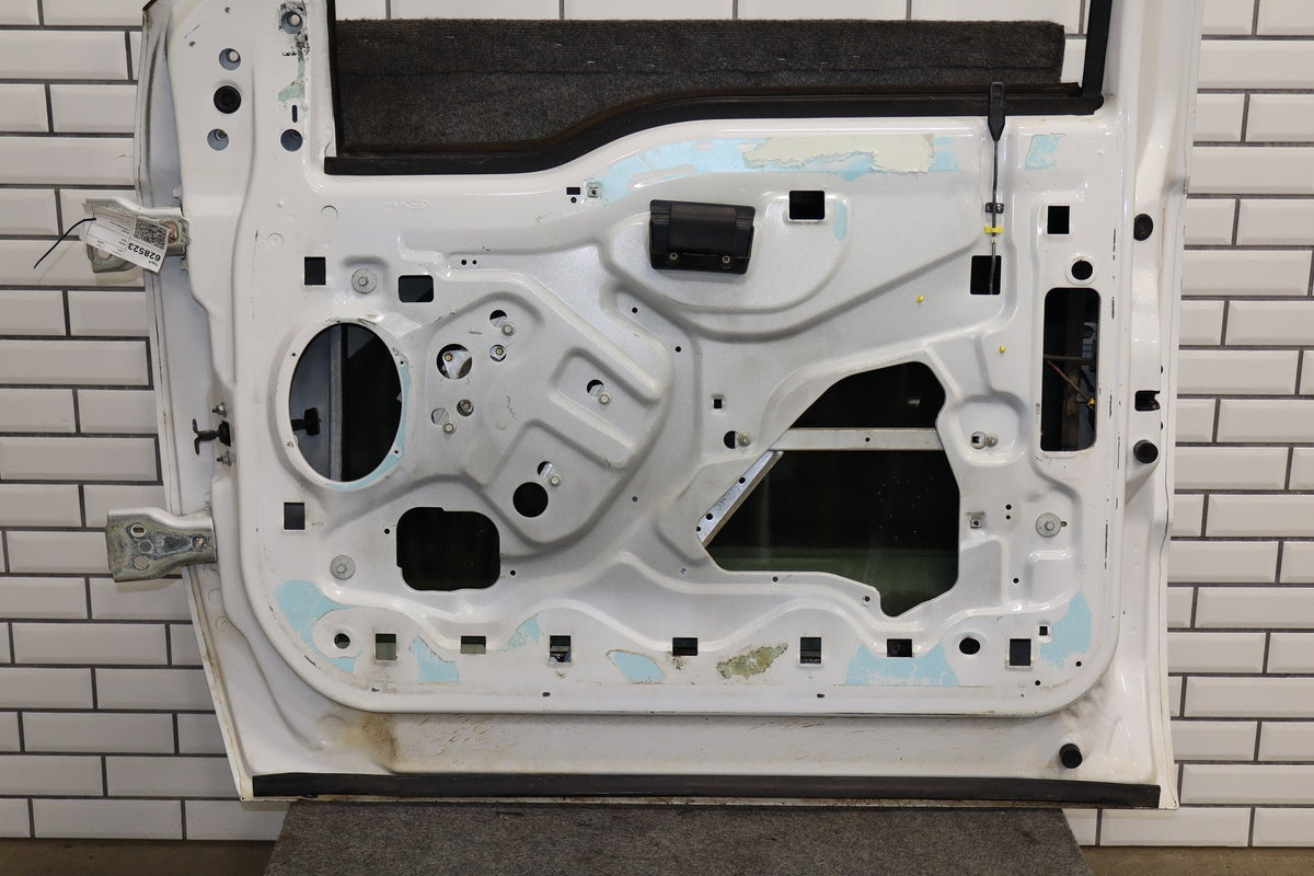 99-04 Ford F250 F350 Super Duty RH Front Door OEM