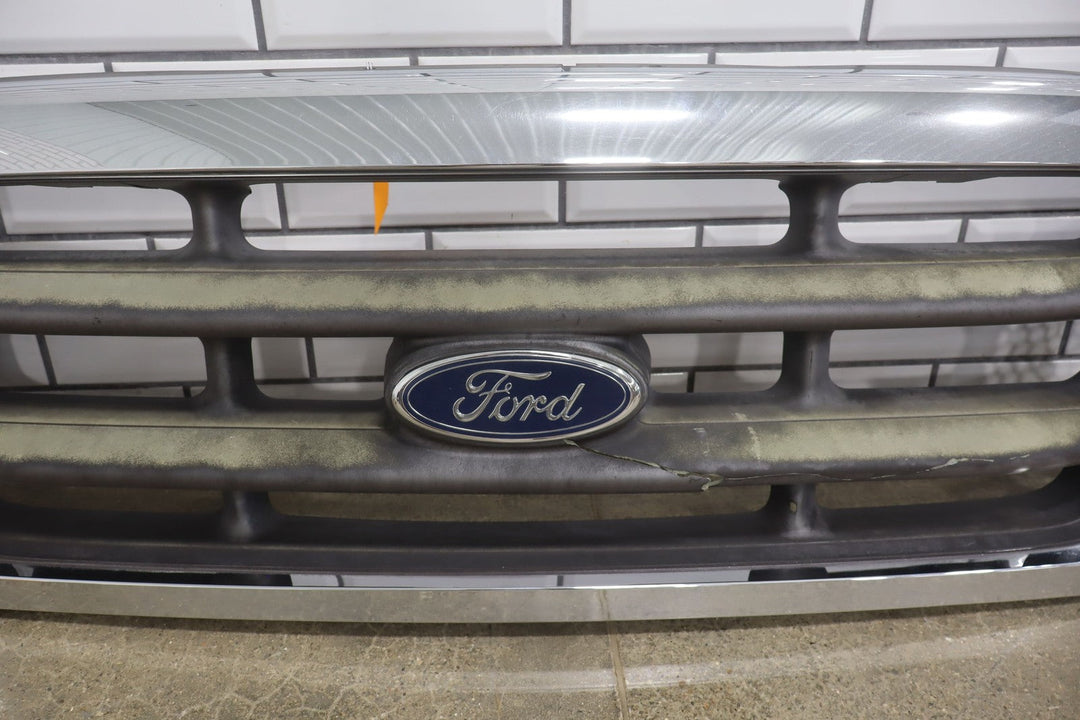 99 - 04 Ford F250 OEM Header Panel with Grill / Lights (See Photos)