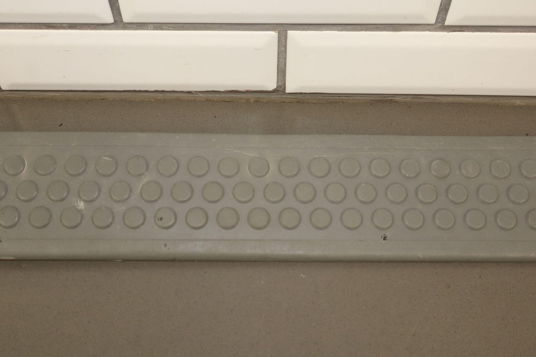 99 - 04 Ford F350 F250 Crew Cab Sill Plate Set (4) Medium Flint 3E