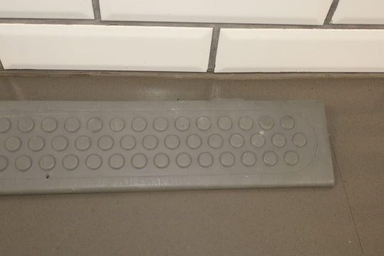 99 - 04 Ford F350 F250 Crew Cab Sill Plate Set (4) Medium Flint 3E