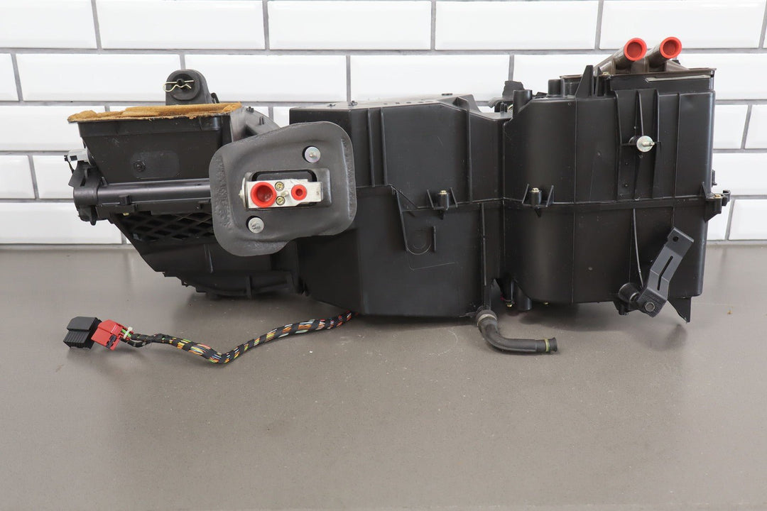 99 - 04 Porsche 986 Boxster 996 911 OEM HVAC Heater Housing (99657301113) Tested