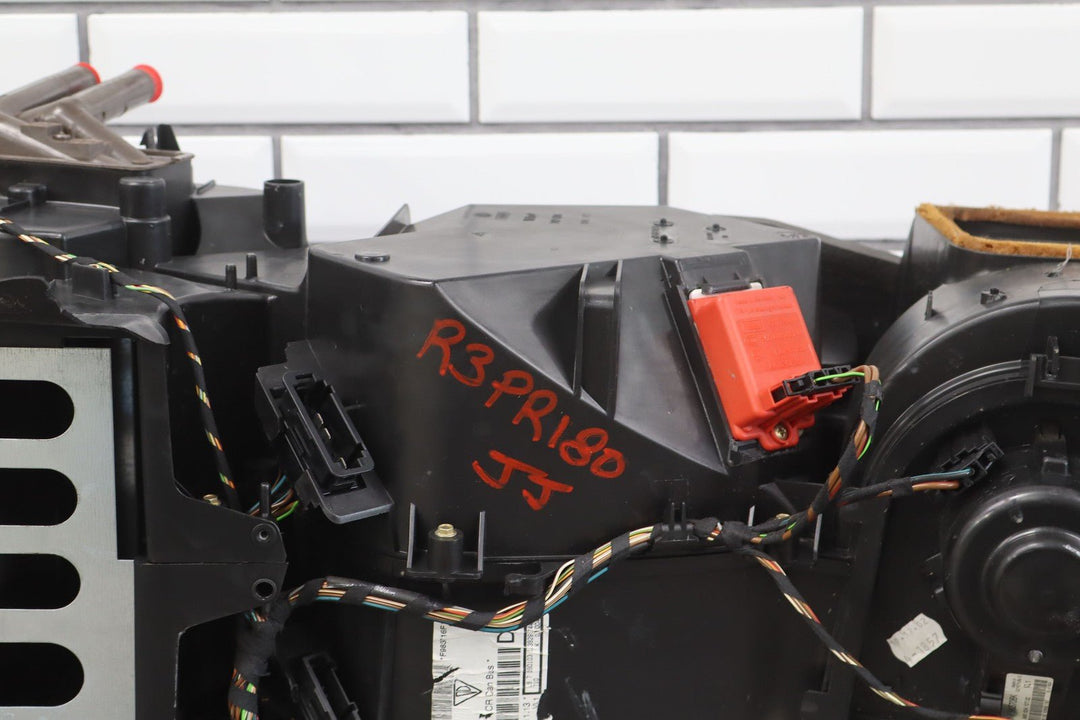 99 - 04 Porsche 986 Boxster 996 911 OEM HVAC Heater Housing (99657301113) Tested